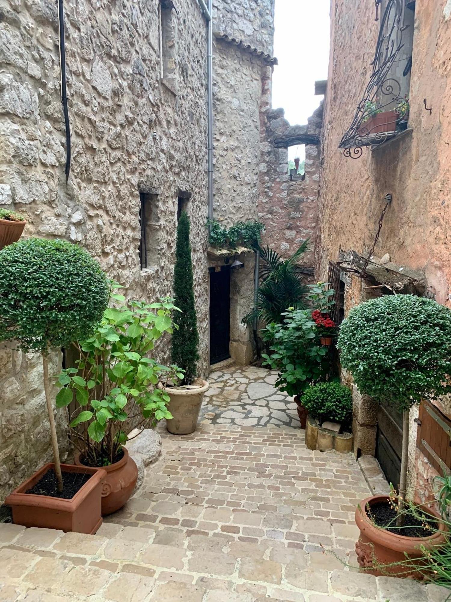 Guest App'Art Apartment Tourrettes-sur-Loup Exterior photo