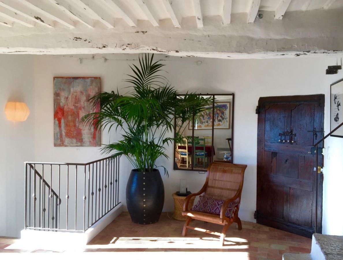 Guest App'Art Apartment Tourrettes-sur-Loup Exterior photo